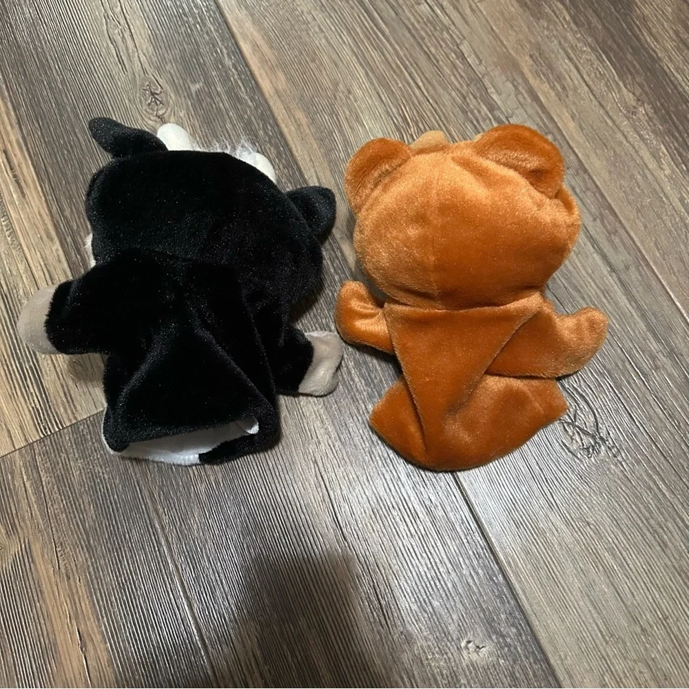 Lakeshore learning COW and Teddy BEAR hand puppet make believe pretend play